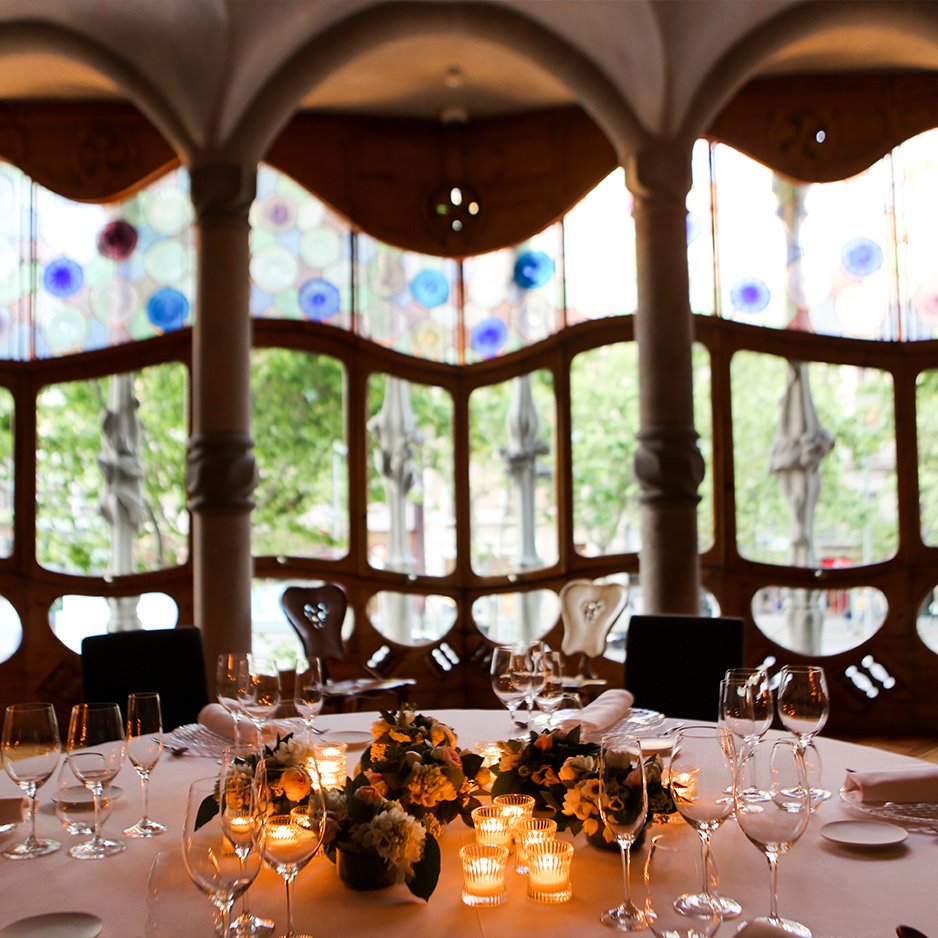 Table dressée pour un dîner à la Planta Noble de Casa Batlló